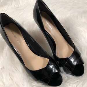 Via Spiga Glossy Black Peep Toe Heels